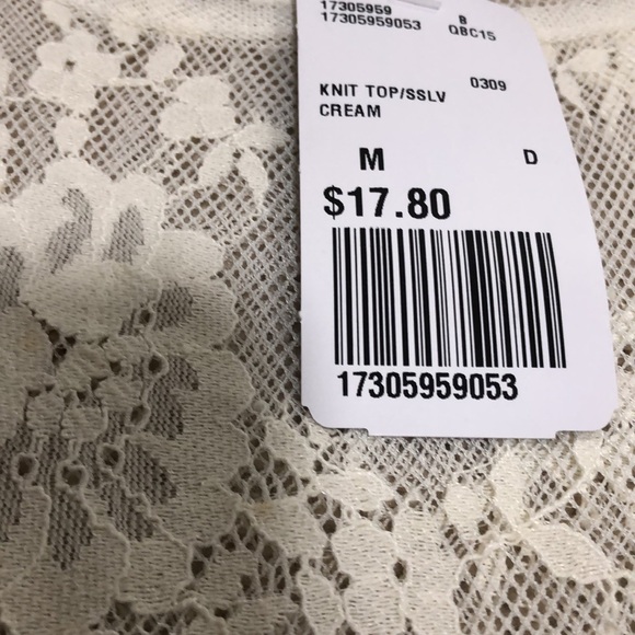NWT Forever 21 Floral Lace Cream Top - Picture 4 of 4
